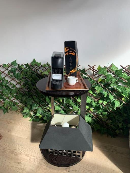 Meublé à Tanger, 3mn De La à Pied. Apartamento Tánger